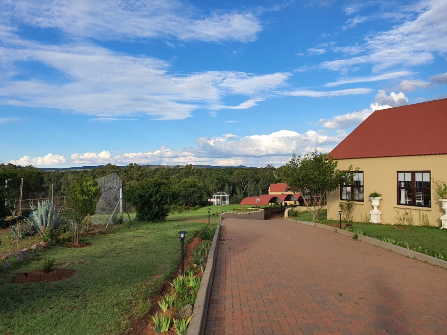 Commercial Property for Sale in Lindequesdrif North West